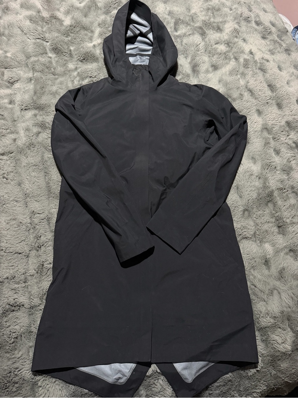 Lululemon Women’s Black Hooded Raincoat - Waterproof Longline